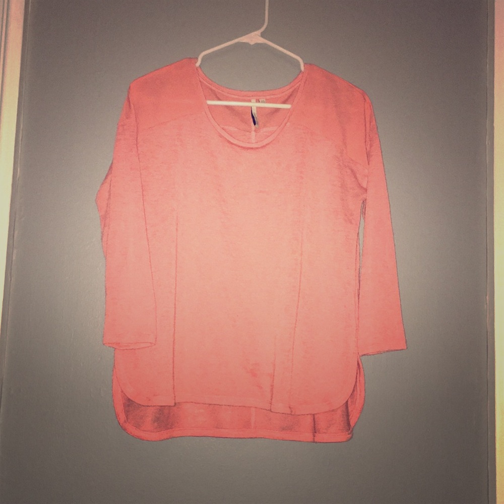 Coral Calvin Klein 3/4 sleeve top